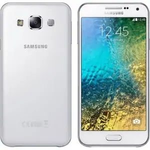 Замена матрицы на телефоне Samsung Galaxy E5 Duos в Новосибирске